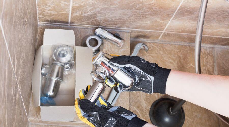 Professional gutter cleaning in Greenview, IL